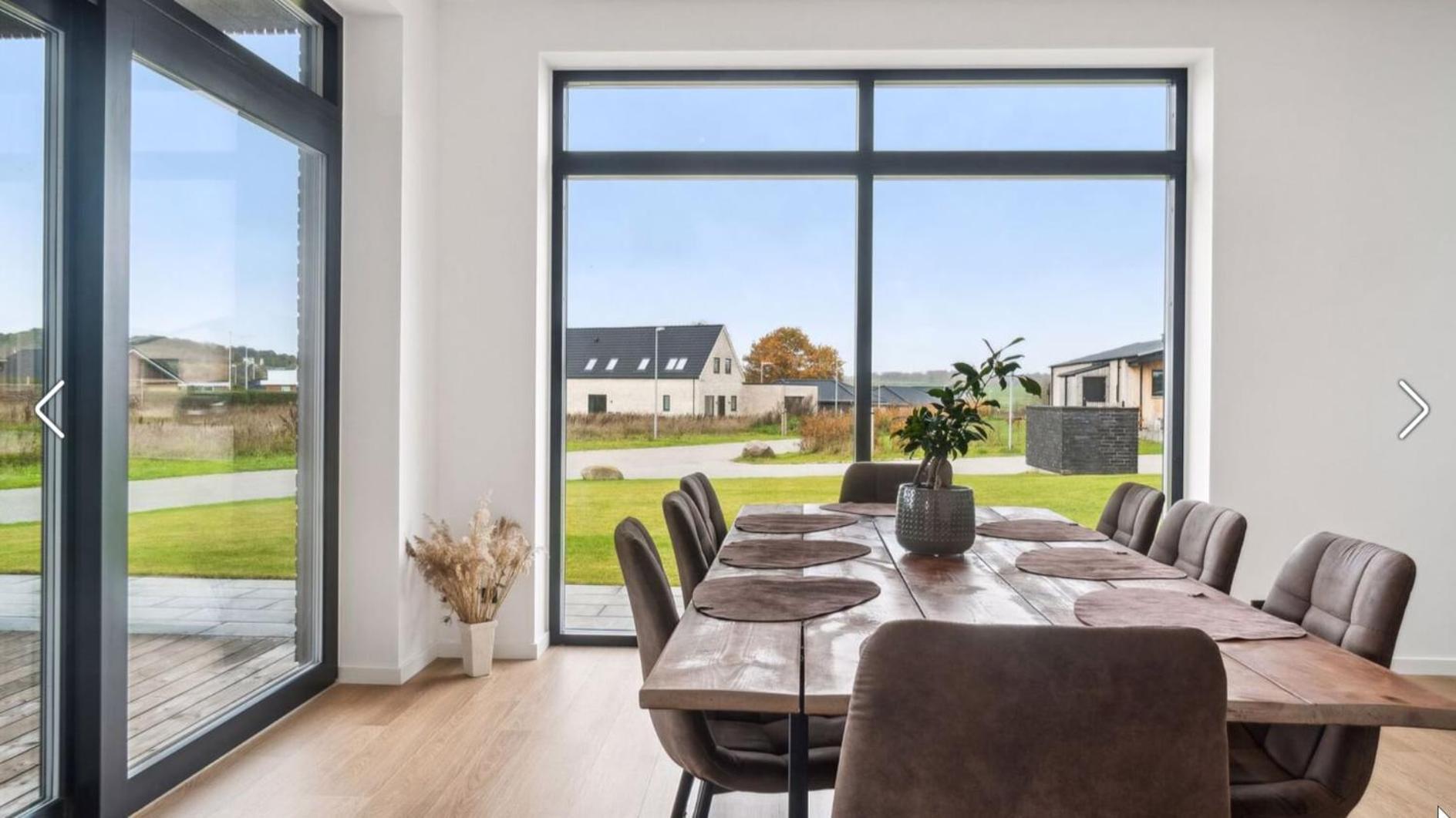 Bright, Quiet, Comfortable In A Luxury * Horsens